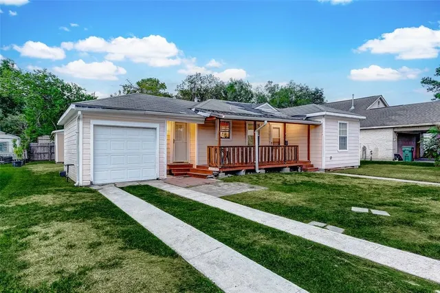 Cheap Pasadena Heights Sec 01 Real Estate