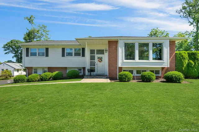 Popular San Souci Real Estate
