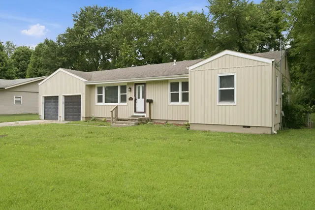 Popular South National Real Estate