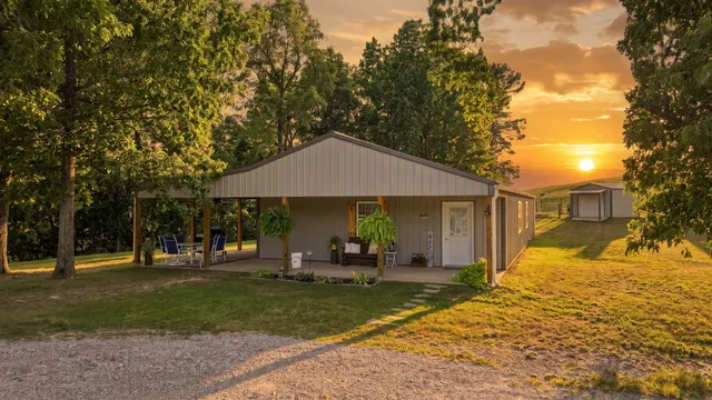 Popular Chestnutridge Real Estate