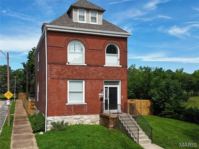 Popular Mullanphy Estate Add Real Estate