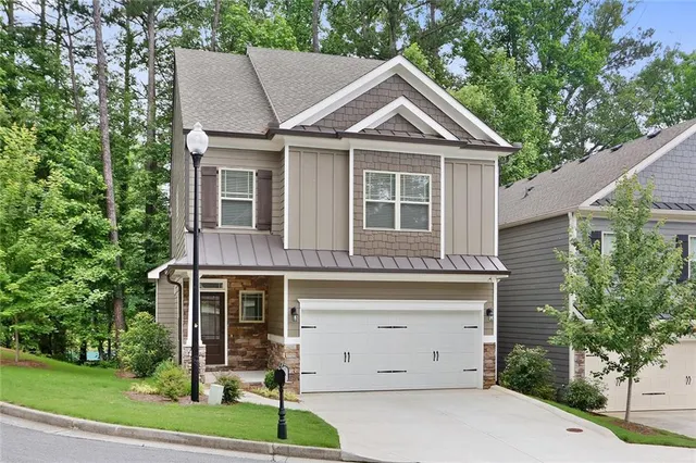 Popular Whispering Lake Real Estate