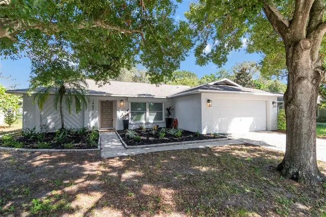 Cheap BECKETT LAKE ESTATES Real Estate