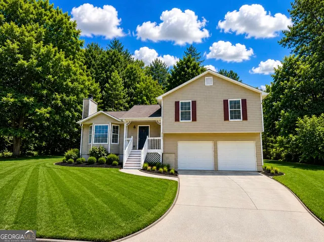 Expensive Ivy Trace phase 2 Real Estate