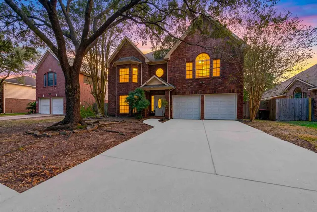 Popular Williamsburg Hamlet Real Estate