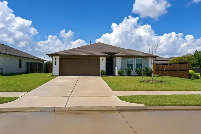 Popular Rodeo Pams, The Colony Real Estate