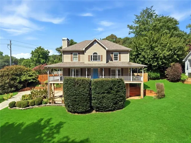 Popular KRISTEN LAKE Real Estate