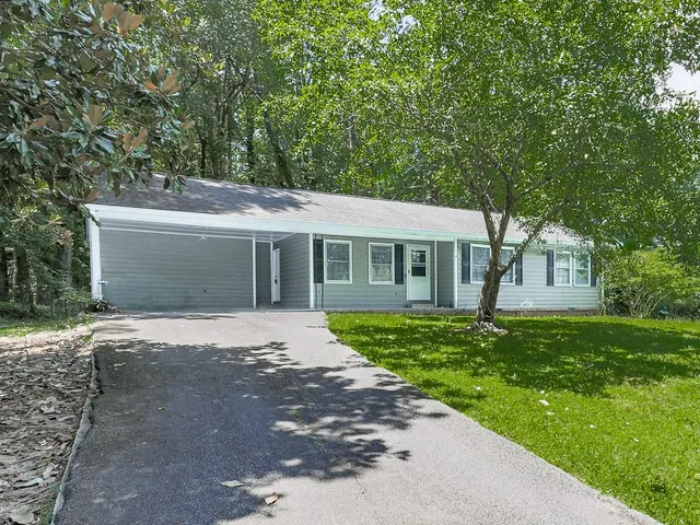 Popular Kencrest Real Estate
