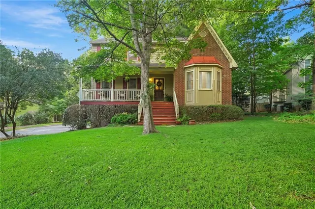 Popular Crabapple Cove Real Estate