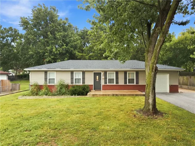 Popular Crestview Homes Real Estate