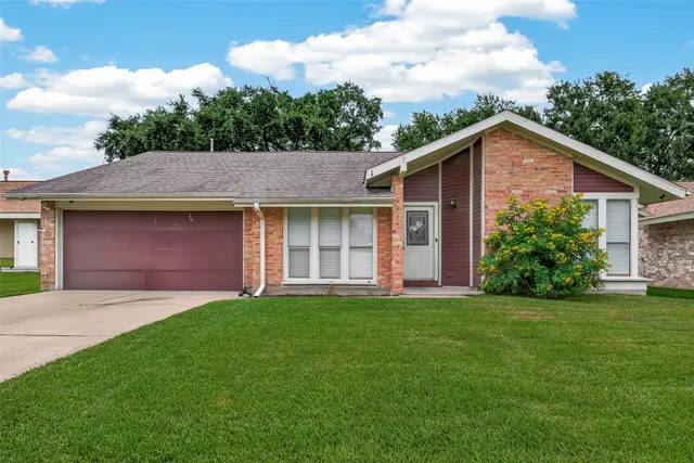 Popular Williamsburg Colony Sec 03 Real Estate