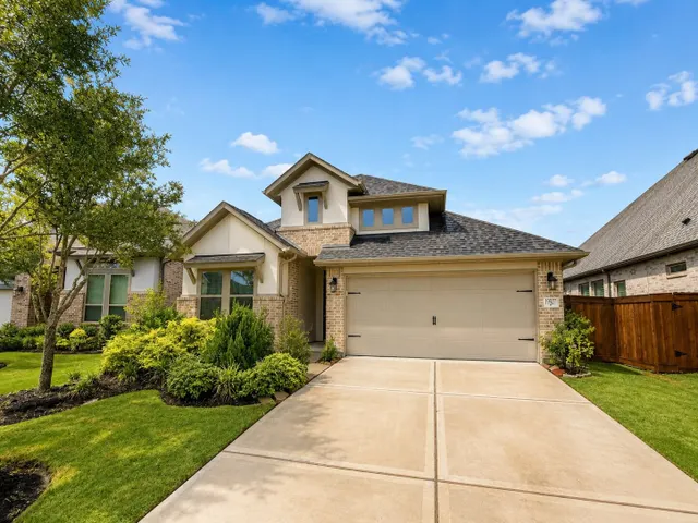 Popular Dunham Pointe Sec 11 Real Estate