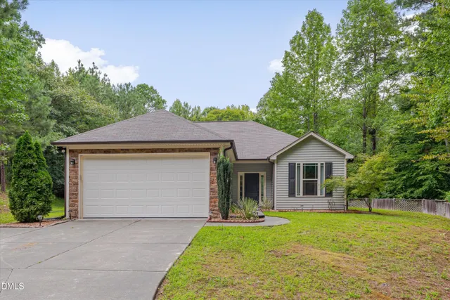 Popular Carpenter Pointe Real Estate