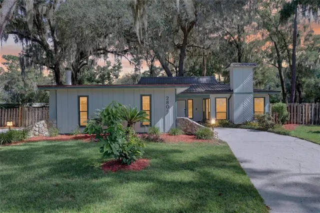 Cheap HIDDEN OAKS Real Estate