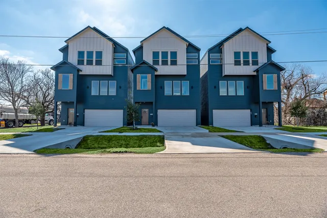 Popular Mills Square Real Estate