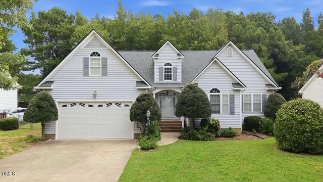 Popular Fox Chase Real Estate
