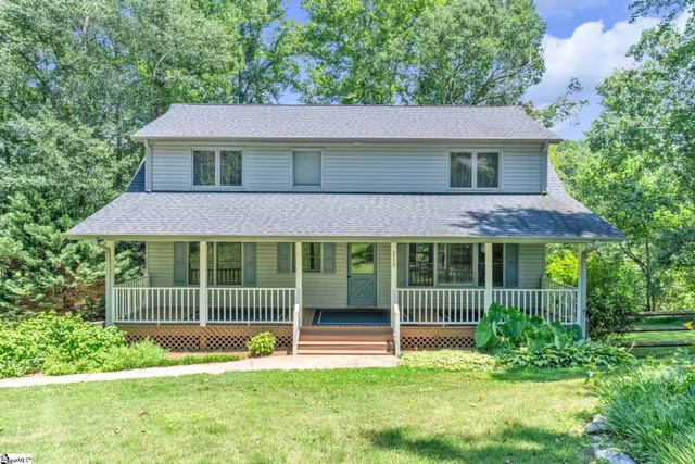 Popular Riverside Manor Real Estate