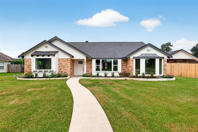 Cheap El Cary Estates Real Estate