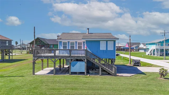 Popular Pearl Beach Real Estate