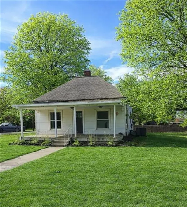 Popular Weir Real Estate