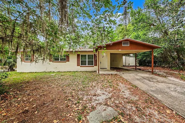 Popular LEESBURG HILLSIDE MANOR Real Estate