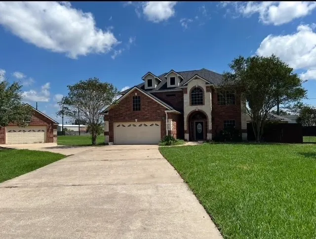 Popular SOUTHERN PLANTATION Real Estate