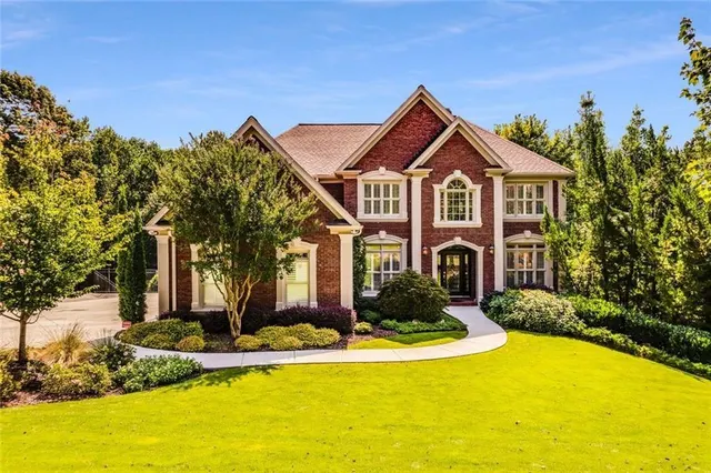 Popular GRAND CASCADE Real Estate