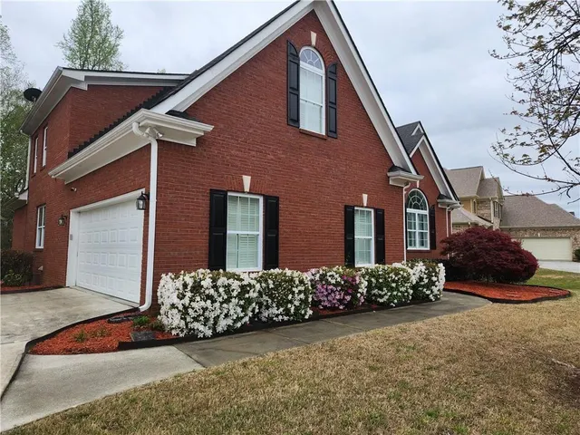 Popular Tara Club Real Estate