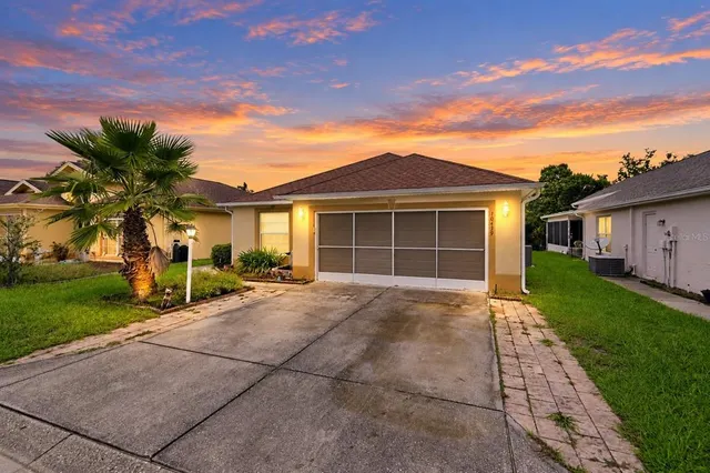 Cheap TARAWOOD PH 01 Real Estate