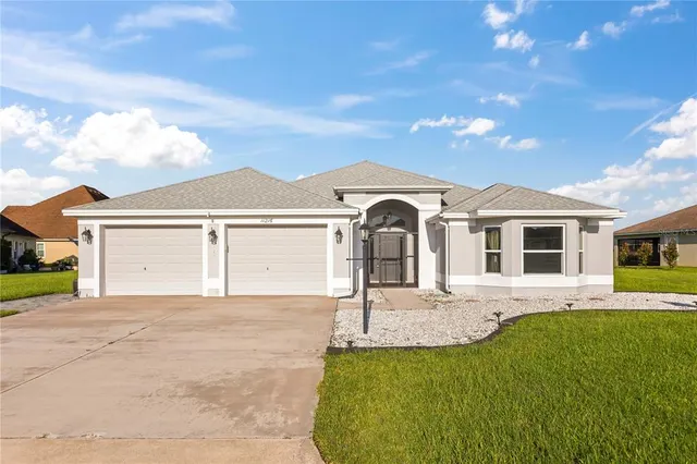 Popular OXFORD OAKS PH 1 Real Estate