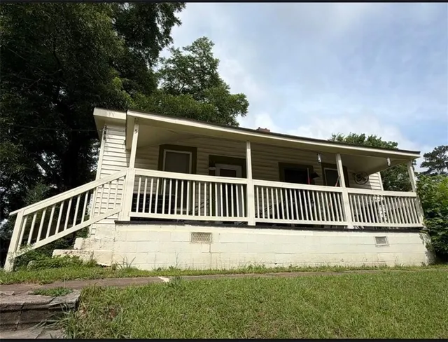 Popular Porterdale Real Estate