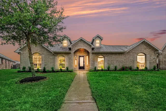 Popular Rodeo Palms Sec 1 Real Estate