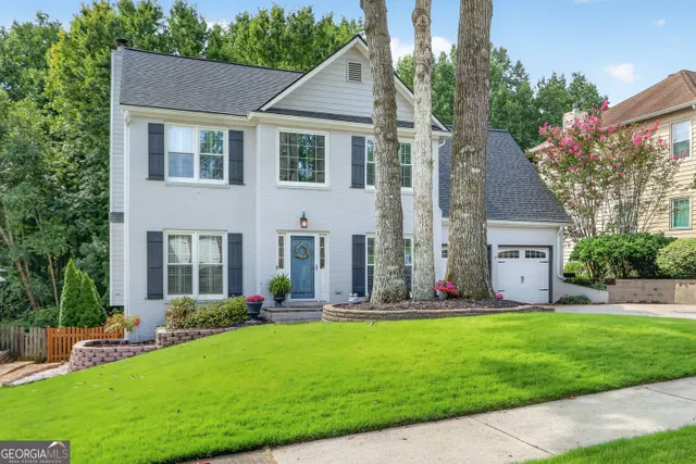Popular Pinewalk Real Estate
