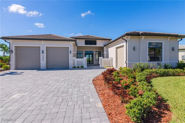 Expensive COUNTRY CLUB Real Estate