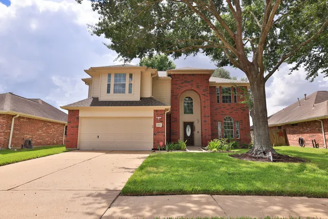 Popular Aberdeen Green Sec 05 Real Estate
