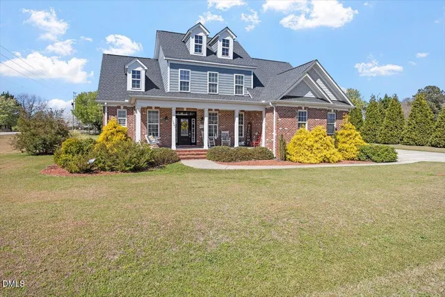Popular Bellewood Farms Real Estate