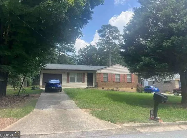 Cheap WOODHAVEN Real Estate