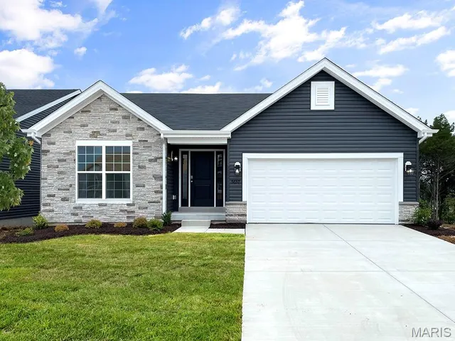 Popular Louiselle 6 Real Estate