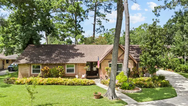 Cheap Colonial Estates Real Estate