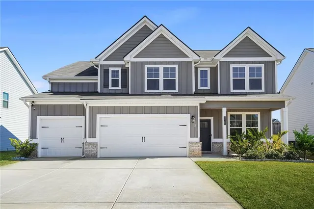 Popular Berkeley Lakes Real Estate