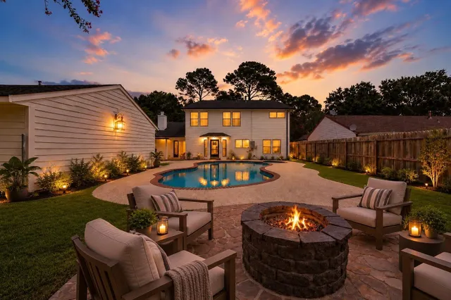 Expensive Copperfield Middlegate Village Real Estate