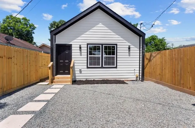 Popular Magnolia Park School Add Real Estate