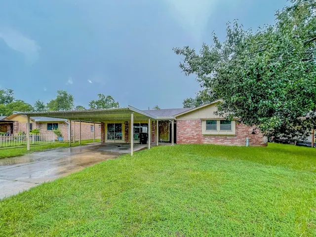 Cheap 1 Humble Area South Real Estate