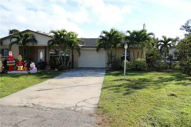 Expensive EDGEWATERS GARDENS Real Estate