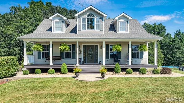 Expensive Hermann R-1 Real Estate