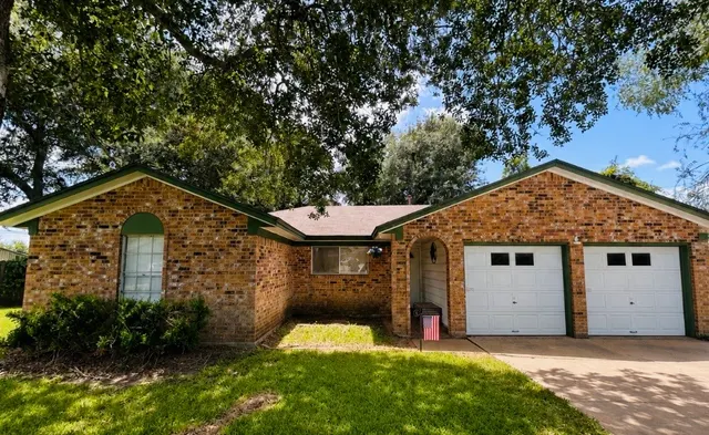 Popular Hill N Dale Sec 1 Angleton Real Estate