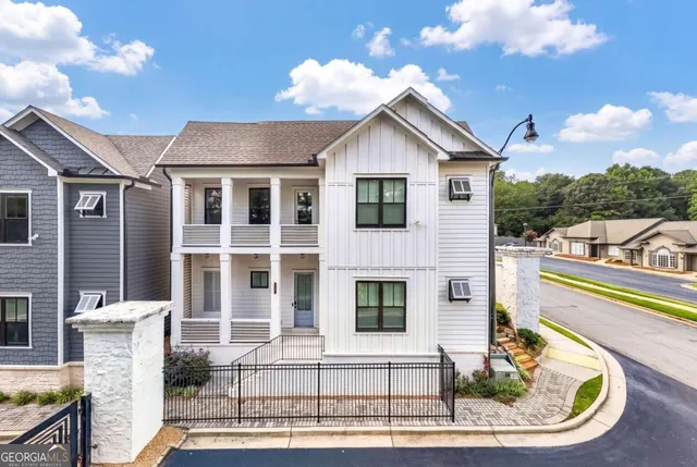 Cheap Manor Estates Real Estate