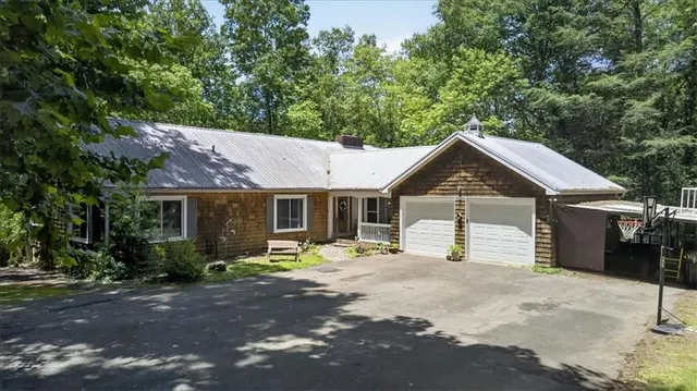 Popular Greer Dover Real Estate