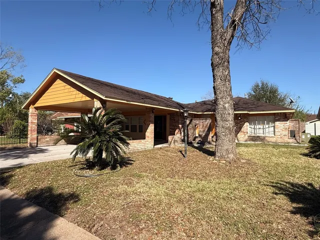 Cheap Fallbrook Sec 01 Real Estate