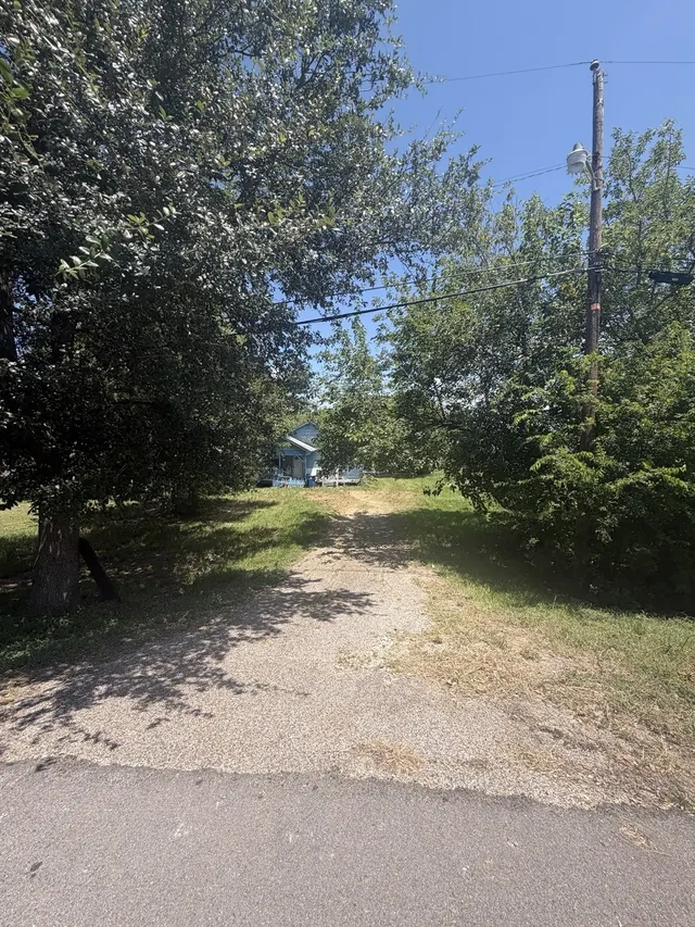 Popular Lakeview 1 Real Estate